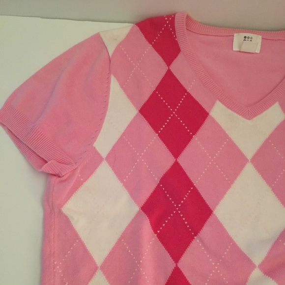 Apt. 9 Sweaters - APT 9 Pink Argyle  Sweater